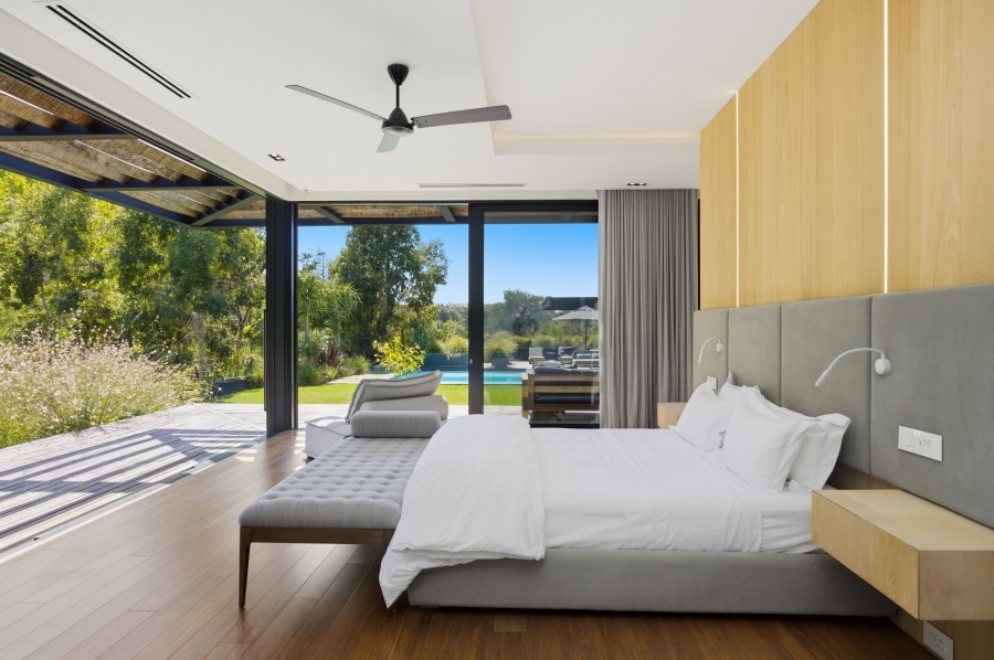 7 Bedroom Property for Sale in Groot Constantia Western Cape